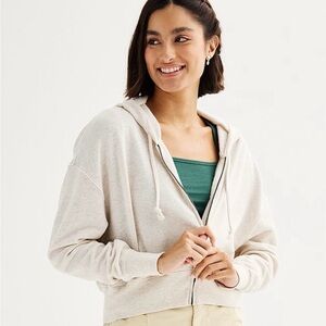 Like New!Juniors' SO Full-Zip Crop
Hoodie - XL